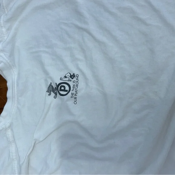 Men’s Doodle Snowboard T-shirt white collectible Burton stains see photos - Picture 2 of 4